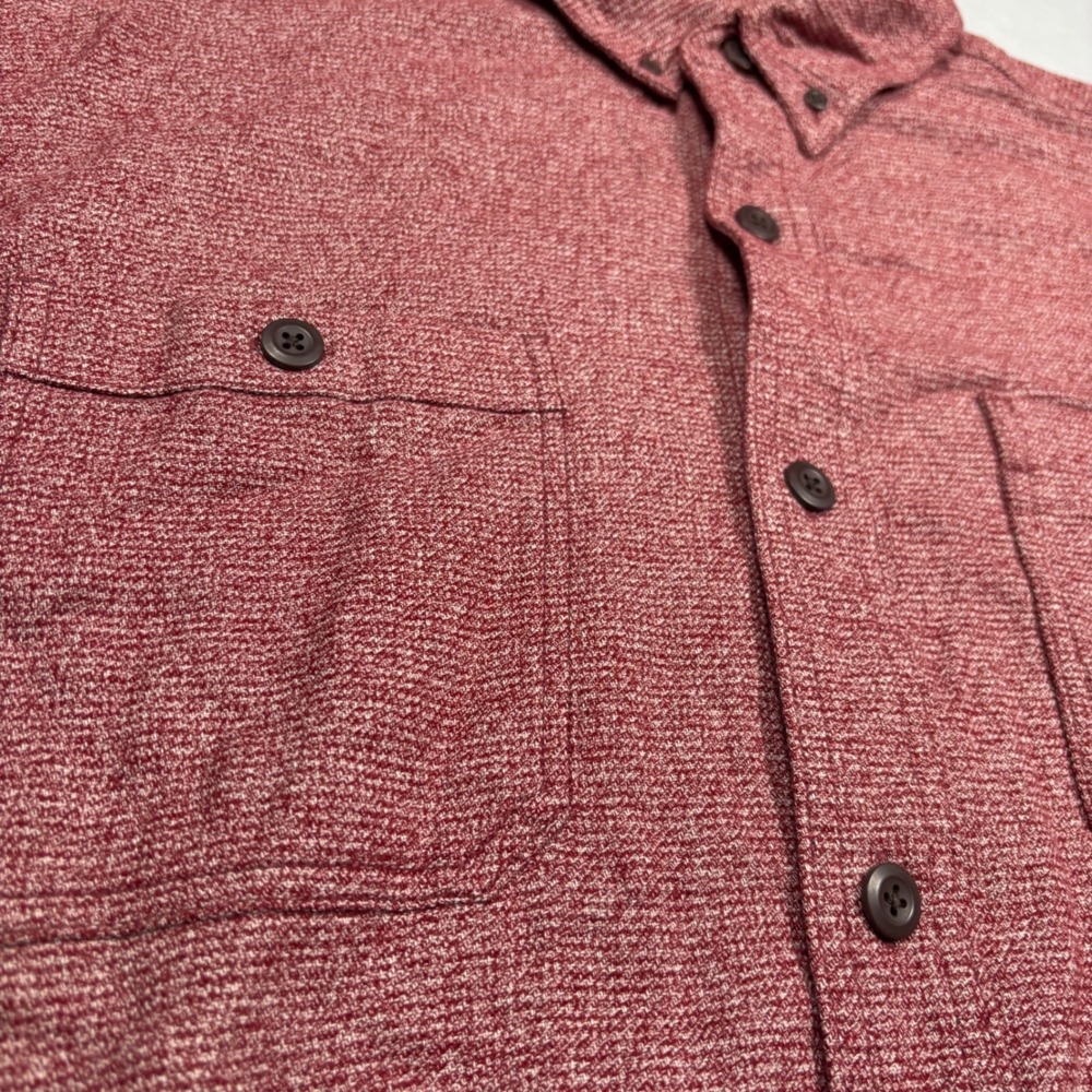 Duluth Trading Co Button Down Shirt Mens XL Red Textured Cotton Relaxed Fit - Picture 3 of 10